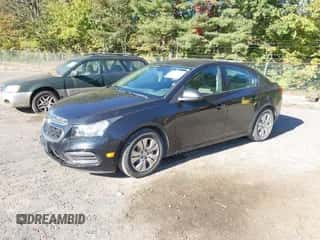 2016 Chevrolet Cruze LS z VIN 1G1PC5SG1G7158788, wystawiony jako IAAI lot #43416231 z przebiegiem 114 669 mil mil oraz . Historia ofert i sprzedaży dostępna na DreamBid. Obrazek 2.