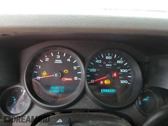 2008 GMC Sierra 1500 SL with VIN 2GTEK13C981310353, listed as a Copart auction lot 88558965 with 229,469 mi miles and Salvage title. Bid and sale history available at DreamBid. Image 9.