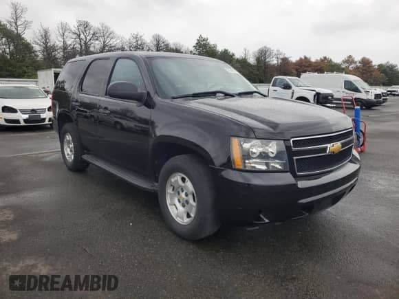 2013 Chevrolet Tahoe Commercial с VIN 1GNLC2E0XDR240173, выставлен на аукционе Copart как лот 81240315 с пробегом 137 017 миль миль и Чистый • Clean title. История ставок и продаж доступна на DreamBid. Изображение 4.