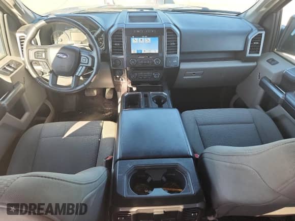 2017 Ford F-150 XL z VIN 1FTEW1EG9HFB03720, wystawiony jako Copart lot #70107405 z przebiegiem 108 936 mil mil oraz Szkoda całkowita • Salvage title. Historia ofert i sprzedaży dostępna na DreamBid. Obrazek 8.