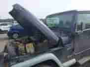 1999 Jeep Wrangler Sport с VIN 1J4FY19S5XP405523, выставлен на аукционе IAAI как лот 43301566 с пробегом 221 474 миль миль и . История ставок и продаж доступна на DreamBid. Изображение 6.