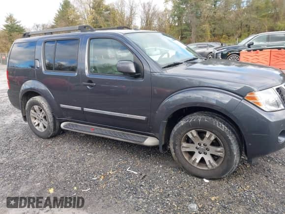 2011 Nissan Pathfinder LE с VIN 5N1AR1NB2BC619240, выставлен на аукционе IAAI как лот 43533698 с пробегом 186 548 миль миль и . История ставок и продаж доступна на DreamBid. Изображение 1.