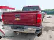 2015 Chevrolet Silverado 2500HD LT z VIN 1GC1KVE83FF102831, wystawiony jako IAAI lot #42411608 z przebiegiem 140 538 mil mil oraz . Historia ofert i sprzedaży dostępna na DreamBid. Obrazek 16.