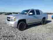 2013 Chevrolet Avalanche LS с VIN 3GNMCEE02DG245728, выставлен на аукционе Copart как лот 56335735 с пробегом 132 194 миль миль и Списание • Salvage title. История ставок и продаж доступна на DreamBid. Изображение 1.