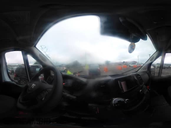 2025 Ram ProMaster Cargo Tradesman с VIN 3C6LRVBG1SE506013, выставлен на аукционе IAAI как лот 42220348 с пробегом 10 422 миль миль и . История ставок и продаж доступна на DreamBid. Изображение 19.