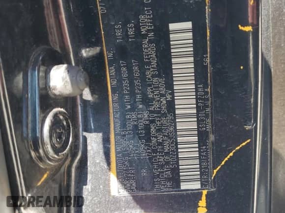 2018 Toyota Sienna L with VIN 5TDZZ3DC5JS962795, listed as a Copart auction lot 80169165 with 260,746 mi miles and Clean title. Bid and sale history available at DreamBid. Image 13.