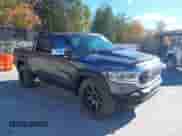 2019 Ram 1500 Limited z VIN 1C6SRFHT4KN588563, wystawiony jako IAAI lot #43503144 z przebiegiem 54 603 mil mil oraz . Historia ofert i sprzedaży dostępna na DreamBid. Obrazek 1.