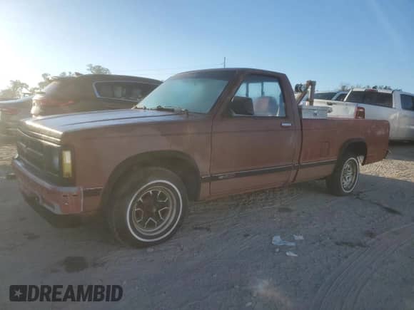 1992 Chevrolet S-10 с VIN 1GCCS14Z1N8172245, выставлен на аукционе Copart как лот 82269564 с пробегом 132 660 миль миль и Чистый • Clean title. История ставок и продаж доступна на DreamBid. Изображение 1.