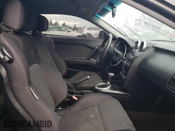 2006 Hyundai Tiburon GS with VIN KMHHM65DX6U225464, listed as a Copart auction lot 83561984 with 182,245 mi miles and Salvage title. Bid and sale history available at DreamBid. Image 10.