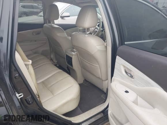 2017 Nissan Murano S z VIN 5N1AZ2MG0HN110263, wystawiony jako IAAI lot #43266622 z przebiegiem 203 485 mil mil oraz . Historia ofert i sprzedaży dostępna na DreamBid. Obrazek 8.