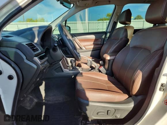 2017 Subaru Forester Touring z VIN JF2SJGWC3HH481294, wystawiony jako Copart lot #84467565 z przebiegiem 153 950 mil mil oraz Szkoda całkowita • Salvage title. Historia ofert i sprzedaży dostępna na DreamBid. Obrazek 7.