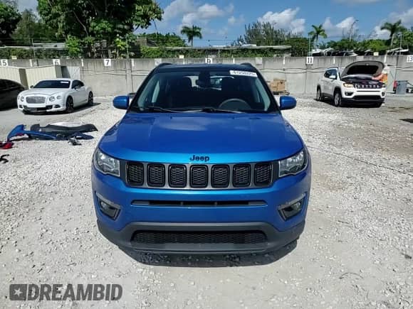 2021 Jeep Compass Latitude z VIN 3C4NJCBBXMT560071, wystawiony jako Copart lot #61250225 z przebiegiem 34 516 mil mil oraz Szkoda całkowita • Salvage title. Historia ofert i sprzedaży dostępna na DreamBid. Obrazek 14.