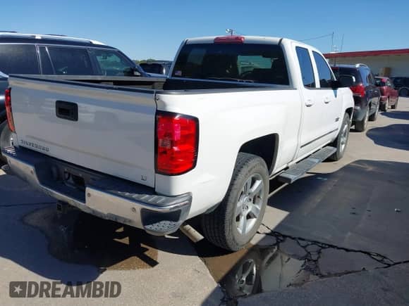 2014 Chevrolet Silverado 1500 LT with VIN 1GCRCREC6EZ235012, listed as a IAAI auction lot 43499115 with 358,332 mi miles and . Bid and sale history available at DreamBid. Image 4.
