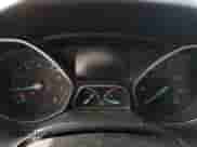 2015 Ford Focus SE с VIN 1FADP3K26FL363347, выставлен на аукционе Copart как лот 90124735 с пробегом Не указан миль и Чистый • Clean title. История ставок и продаж доступна на DreamBid. Изображение 9.