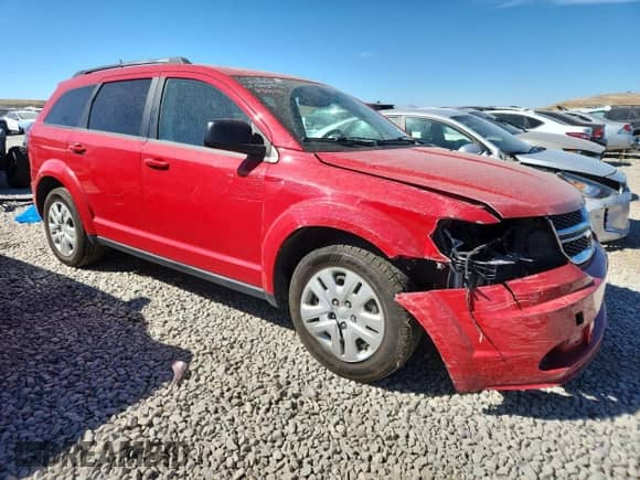 2020 Dodge Journey SE Value with VIN 3C4PDCAB0LT237048, listed as a Copart auction lot 80639805 with 34,086 mi miles and Salvage title. Bid and sale history available at DreamBid. Image 4.