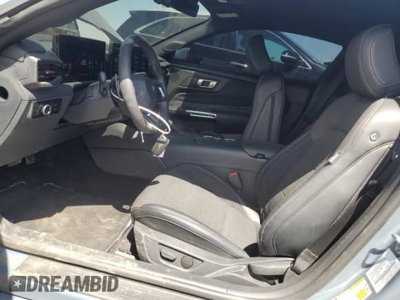 2024 Ford Mustang GT с VIN 1FA6P8CF5R5424610, выставлен на аукционе Copart как лот 53153195 с пробегом 6 688 миль миль и Списание • Salvage title. История ставок и продаж доступна на DreamBid. Изображение 7.