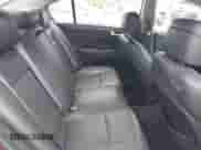 2013 Hyundai Genesis R-Spec z VIN KMHGC4DH3DU240294, wystawiony jako IAAI lot #41514721 z przebiegiem 137 269 mil mil oraz . Historia ofert i sprzedaży dostępna na DreamBid. Obrazek 8.