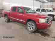 2007 Dodge Dakota SLT with VIN 1D7HW48J77S119738, listed as a IAAI auction lot 43119995 with 159,735 mi miles and . Bid and sale history available at DreamBid. Image 1.