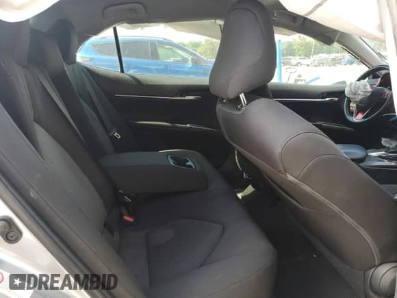 2019 Toyota Camry LE с VIN 4T1B11HKXKU193153, выставлен на аукционе Copart как лот 66660725 с пробегом 130 057 миль миль и Списание • Salvage title. История ставок и продаж доступна на DreamBid. Изображение 10.