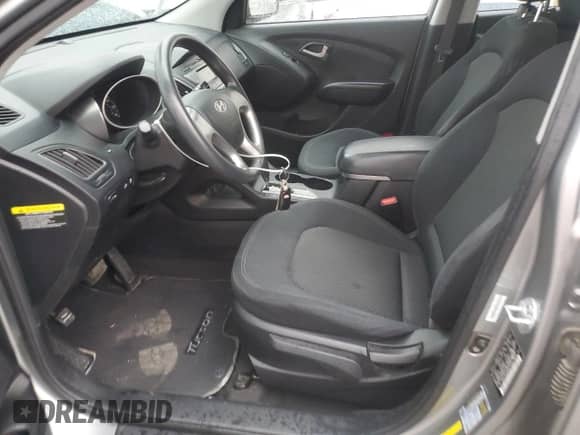 2011 Hyundai Tucson GL with VIN KM8JT3AB5BU314439, listed as a Copart auction lot 70265935 with 225,859 mi miles and Salvage title. Bid and sale history available at DreamBid. Image 7.
