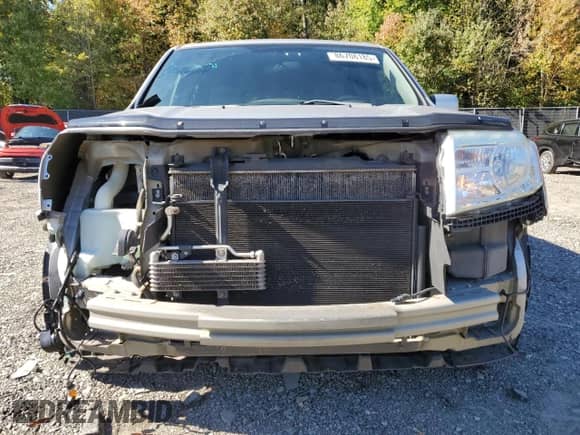 2013 Honda Pilot EX with VIN 5FNYF4H41DB083610, listed as a Copart auction lot 86708185 with 245,582 mi miles and Salvage title. Bid and sale history available at DreamBid. Image 5.