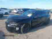 2023 Lexus IS 350 F Sport z VIN JTHGZ1B26P5067657, wystawiony jako IAAI lot #41894342 z przebiegiem 30 402 mil mil oraz . Historia ofert i sprzedaży dostępna na DreamBid. Obrazek 17.