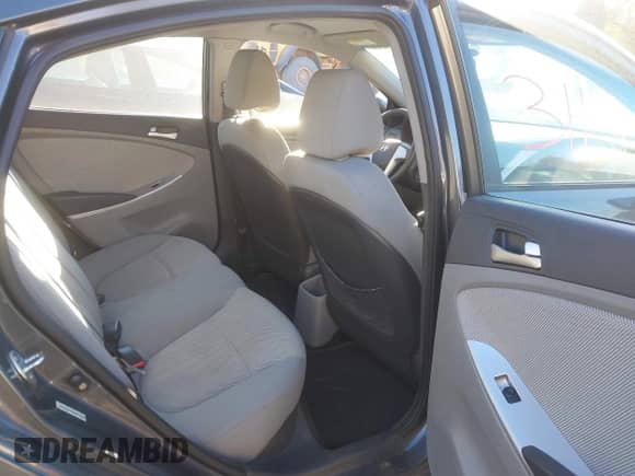 2012 Hyundai Accent GLS z VIN KMHCT4AE8CU081487, wystawiony jako IAAI lot #43563113 z przebiegiem 144 761 mil mil oraz . Historia ofert i sprzedaży dostępna na DreamBid. Obrazek 8.