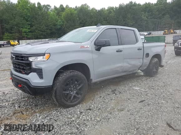 2024 Chevrolet Silverado 1500 LT Trail Boss с VIN 3GCUDFE85RG326201, выставлен на аукционе Copart как лот 58892145 с пробегом 13 187 миль миль и Списание • Salvage title. История ставок и продаж доступна на DreamBid. Изображение 1.