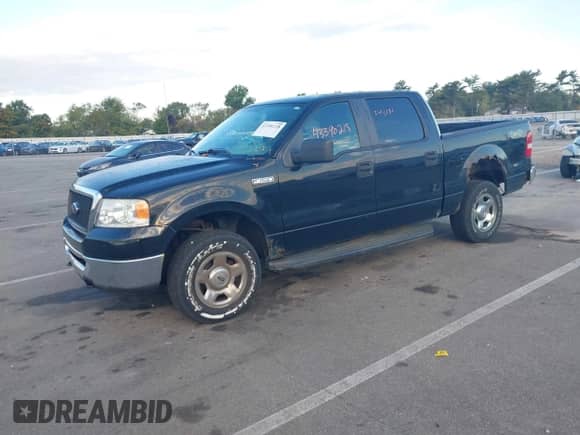 2007 Ford F-150 XLT с VIN 1FTRW14W07FA68803, выставлен на аукционе IAAI как лот 43390218 с пробегом Не указан миль и . История ставок и продаж доступна на DreamBid. Изображение 2.