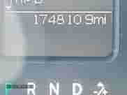 2014 Ram 1500 Express z VIN 1C6RR7FT8ES264366, wystawiony jako IAAI lot #42628578 z przebiegiem 174 810 mil mil oraz . Historia ofert i sprzedaży dostępna na DreamBid. Obrazek 15.