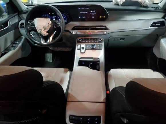 2022 Hyundai Palisade SE with VIN KM8R1DHE4NU381570, listed as a Copart auction lot 60911925 with 71,691 mi miles and Salvage title. Bid and sale history available at DreamBid. Image 8.