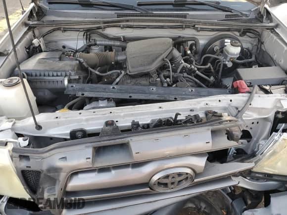 2010 Toyota Tacoma with VIN 5TEPX4EN8AZ675716, listed as a Copart auction lot 51425055 with 139,647 mi miles and Salvage title. Bid and sale history available at DreamBid. Image 11.