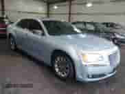2013 Chrysler 300 C с VIN 2C3CCAET6DH687813, выставлен на аукционе IAAI как лот 42775605 с пробегом 152 929 миль миль и . История ставок и продаж доступна на DreamBid. Изображение 1.