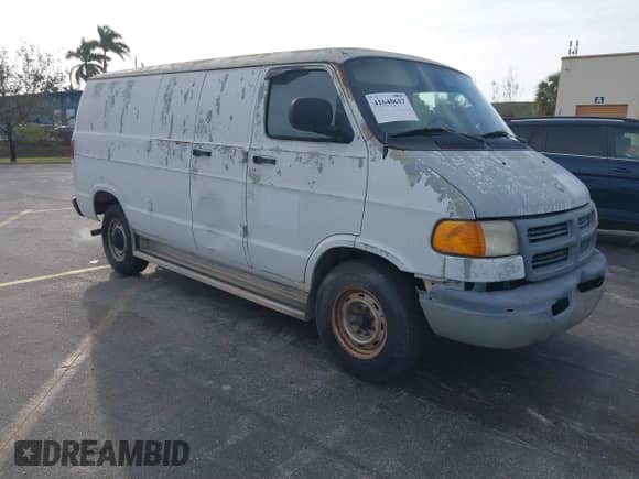 2002 Dodge Cargo with VIN 2B7KB31Z82K137707, listed as a IAAI auction lot 41640657 with 84,964 mi miles and . Bid and sale history available at DreamBid. Image 1.
