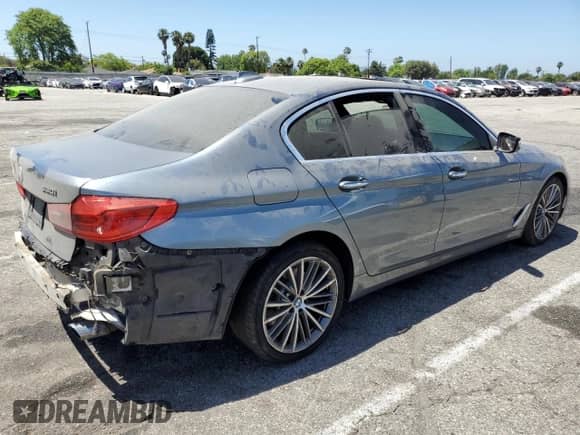 2017 BMW 5 Series 530i with VIN WBAJA5C36HG895871, listed as a Copart auction lot 55416465 with 82,121 mi miles and Salvage title. Bid and sale history available at DreamBid. Image 3.