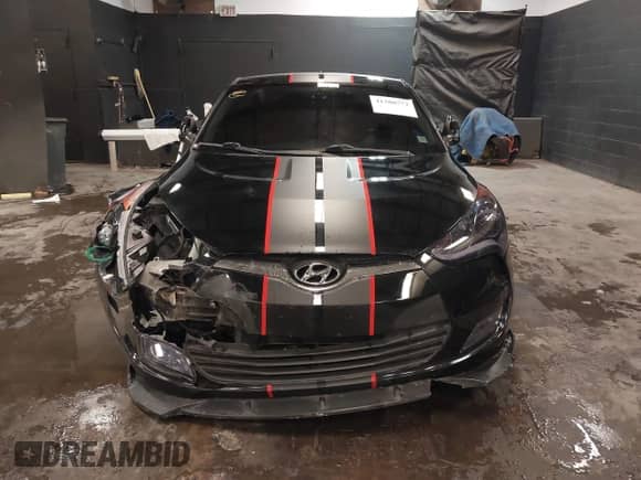 2015 Hyundai Veloster RE:FLEX with VIN KMHTC6AD2FU223615, listed as a IAAI auction lot 41388773 with 111,381 mi miles and . Bid and sale history available at DreamBid. Image 12.