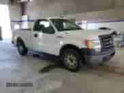 2012 Ford F-150 XL z VIN 1FTMF1CM1CFB81082, wystawiony jako Copart lot #85725395 z przebiegiem 203 932 mil mil oraz Czysty tytuł • Clean title. Historia ofert i sprzedaży dostępna na DreamBid. Obrazek 4.