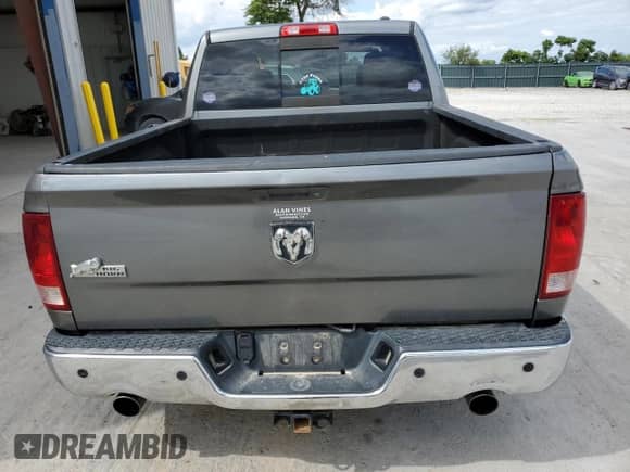 2011 Ram 1500 SLT z VIN 1D7RB1CT0BS569182, wystawiony jako Copart lot #69808475 z przebiegiem 232 257 mil mil oraz Szkoda całkowita • Salvage title. Historia ofert i sprzedaży dostępna na DreamBid. Obrazek 6.