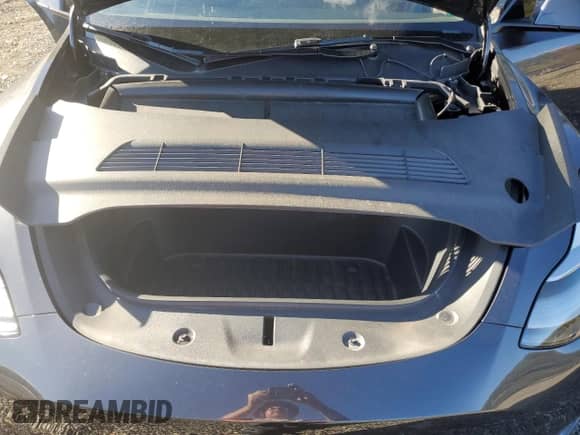 2024 Tesla Model Y с VIN 7SAYGDED5RF008081, выставлен на аукционе Copart как лот 85262545 с пробегом 24 218 миль миль и Списание • Salvage title. История ставок и продаж доступна на DreamBid. Изображение 11.