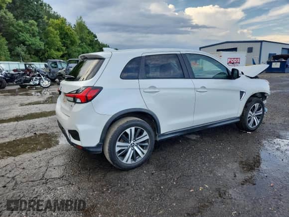 2021 Mitsubishi Outlander SE z VIN JA4APVAU3MU014045, wystawiony jako Copart lot #84015645 z przebiegiem 86 630 mil mil oraz Szkoda całkowita • Salvage title. Historia ofert i sprzedaży dostępna na DreamBid. Obrazek 3.