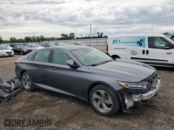 2020 Honda Accord EX-L with VIN 1HGCV1F52LA038305, listed as a Copart auction lot 81705385 with 88,454 mi miles and Salvage title. Bid and sale history available at DreamBid. Image 4.