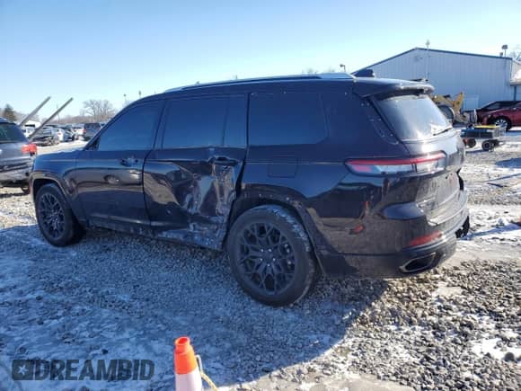 2023 Jeep Grand Cherokee Summit с VIN 1C4RJKEG3P8100854, выставлен на аукционе Copart как лот 89175215 с пробегом 31 850 миль миль и Списание • Salvage title. История ставок и продаж доступна на DreamBid. Изображение 2.