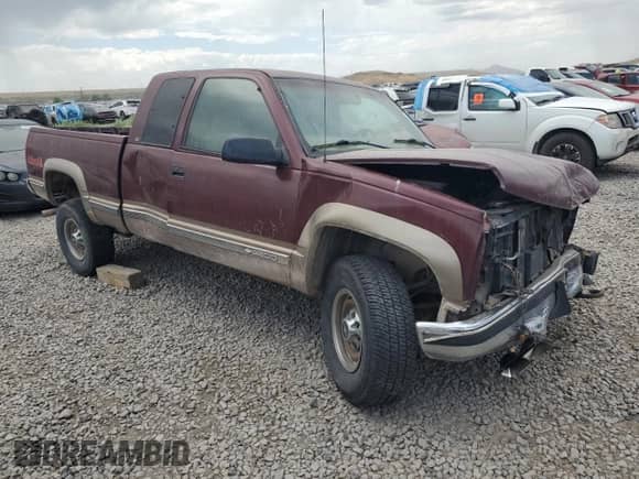 1998 Chevrolet Silverado 2500 с VIN 1GCGK29R0WE209238, выставлен на аукционе Copart как лот 65289165 с пробегом 141 791 миль миль и Списание • Salvage title. История ставок и продаж доступна на DreamBid. Изображение 4.