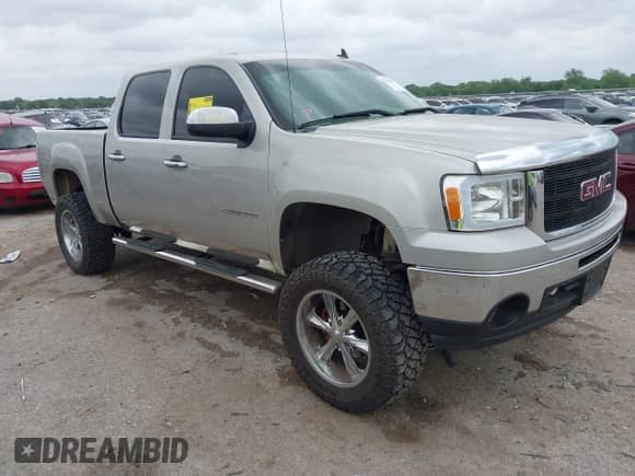 2009 GMC Sierra 1500 SL с VIN 3GTEC13C29G110873, выставлен на аукционе IAAI как лот 42114097 с пробегом 186 452 миль миль и . История ставок и продаж доступна на DreamBid. Изображение 1.