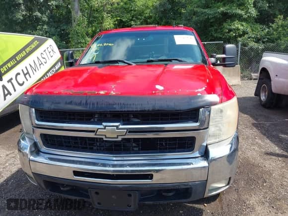 2007 Chevrolet Silverado 2500HD 1LT с VIN 1GCHK23K67F524198, выставлен на аукционе IAAI как лот 42828940 с пробегом 307 079 миль миль и . История ставок и продаж доступна на DreamBid. Изображение 12.