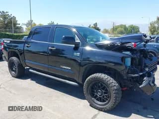 2020 Toyota Tundra SR5 с VIN 5TFDY5F13LX924984, выставлен на аукционе IAAI как лот 42887268 с пробегом 58 110 миль миль и . История ставок и продаж доступна на DreamBid. Изображение 1.