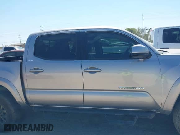 2021 Toyota Tacoma SR5 with VIN 5TFAZ5CN4MX102901, listed as a IAAI auction lot 43136326 with 78,206 mi miles and . Bid and sale history available at DreamBid. Image 13.