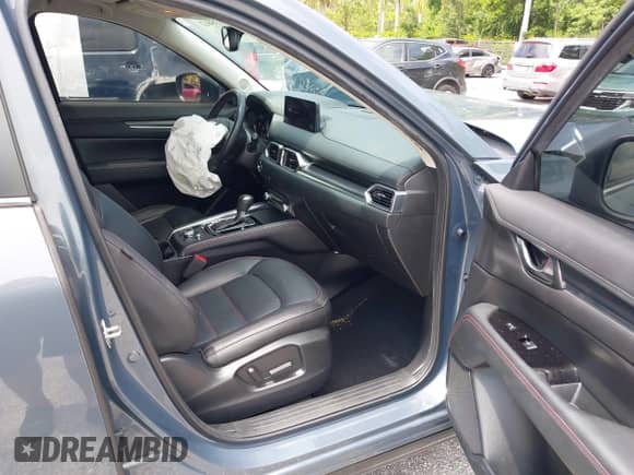 2023 Mazda CX-5 S Preferred z VIN JM3KFBCM8P0172232, wystawiony jako IAAI lot #43135812 z przebiegiem 46 052 mil mil oraz . Historia ofert i sprzedaży dostępna na DreamBid. Obrazek 5.