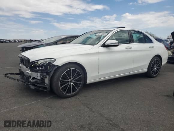 2020 Mercedes-Benz C 300 z VIN W1KWF8DB5LR594111, wystawiony jako Copart lot #69778805 z przebiegiem 34 718 mil mil oraz Szkoda całkowita • Salvage title. Historia ofert i sprzedaży dostępna na DreamBid. Obrazek 1.