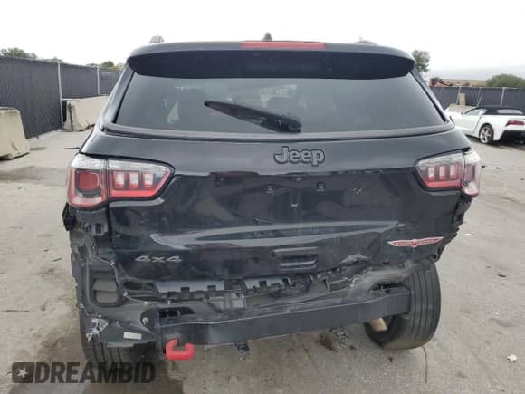 2018 Jeep Compass Trailhawk с VIN 3C4NJDDB8JT129520, выставлен на аукционе Copart как лот 85533585 с пробегом 83 213 миль миль и Списание • Salvage title. История ставок и продаж доступна на DreamBid. Изображение 6.